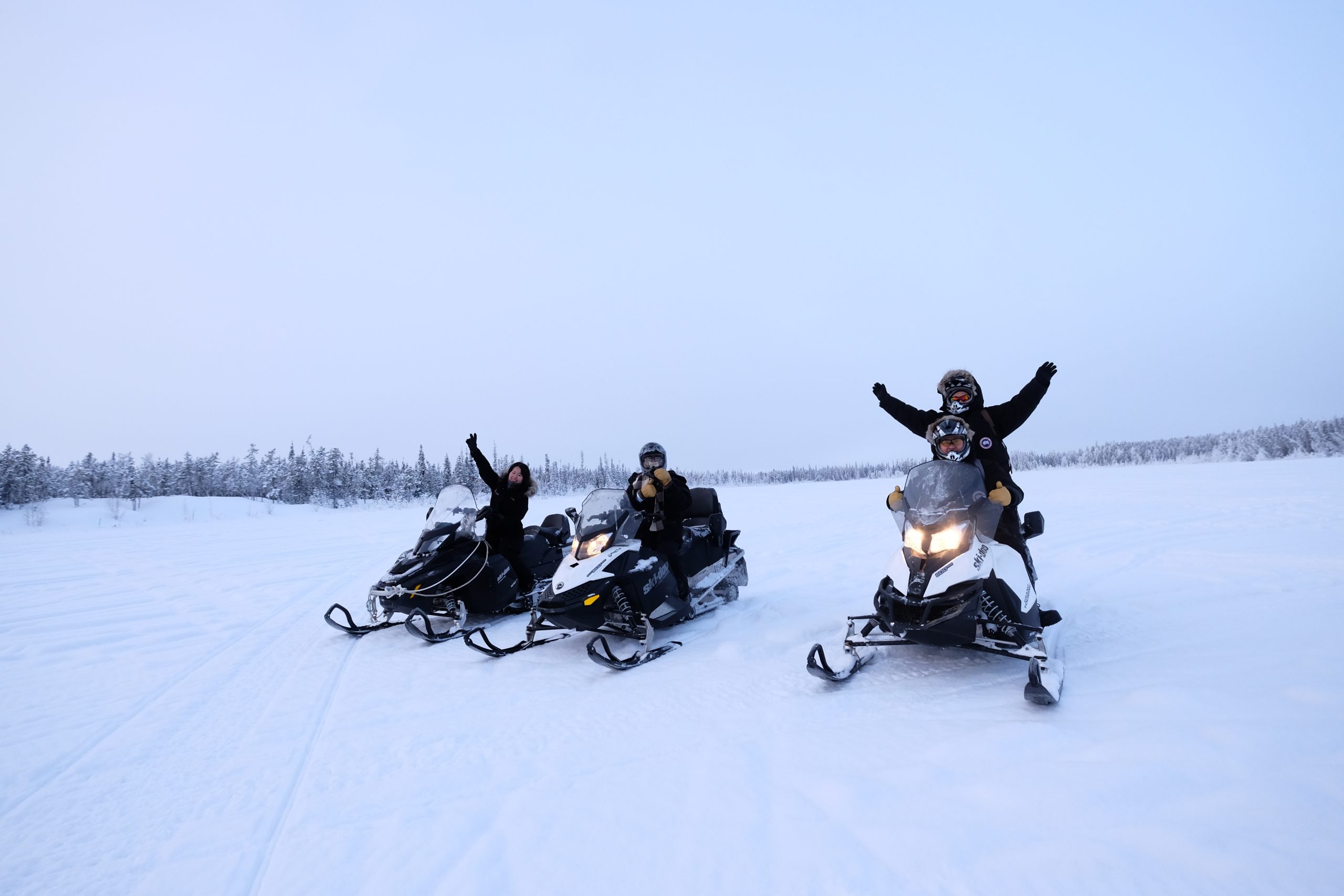 kids-snowmobile-guided-tour-jp